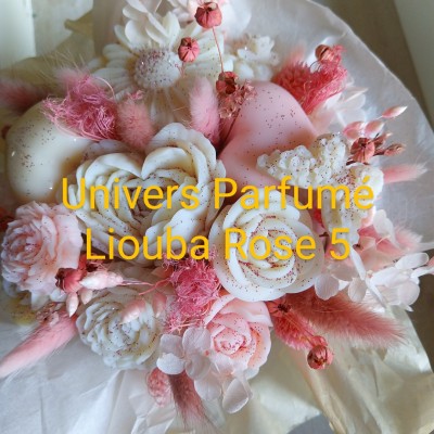 Bouquet de Fleurs de Cire ROSE