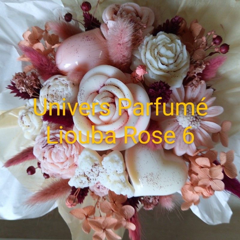 Bouquet de Fleurs de Cire ROSE